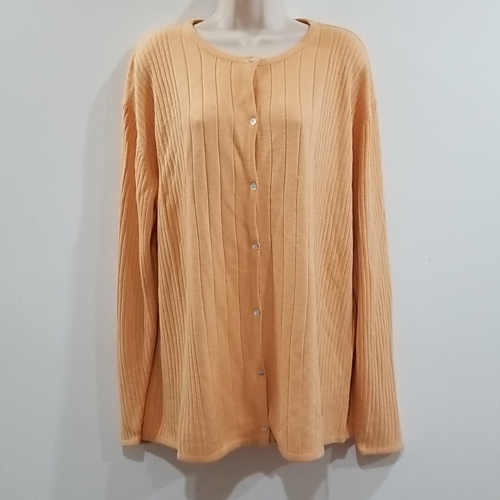 Sherry Taylor women's peach color 2X sweater